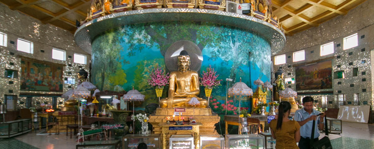 Myanmar-Yangon-Kaba_Aye_Pagoda